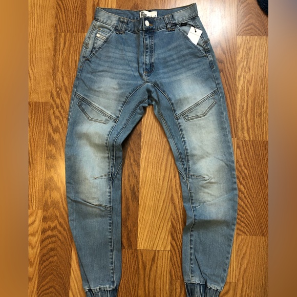 Denim - Tapered Light Wash Jeans